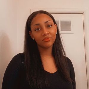 Meet your Posher, Breanna